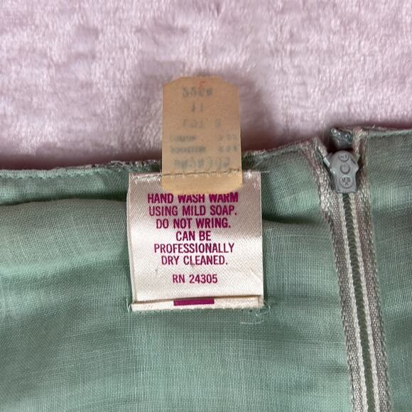 Vintage Green Lace Maxi Dress - Picture 9 of 13